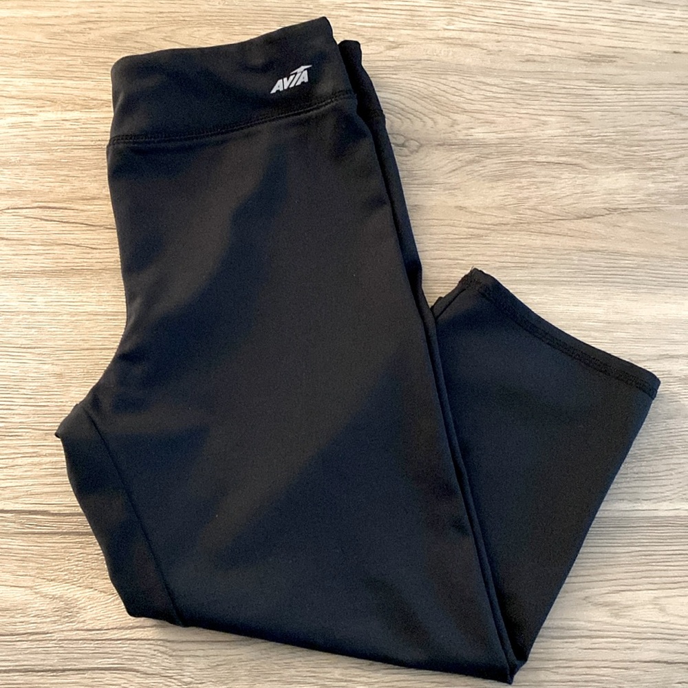 Avia |  Cropped Athletic Leggings